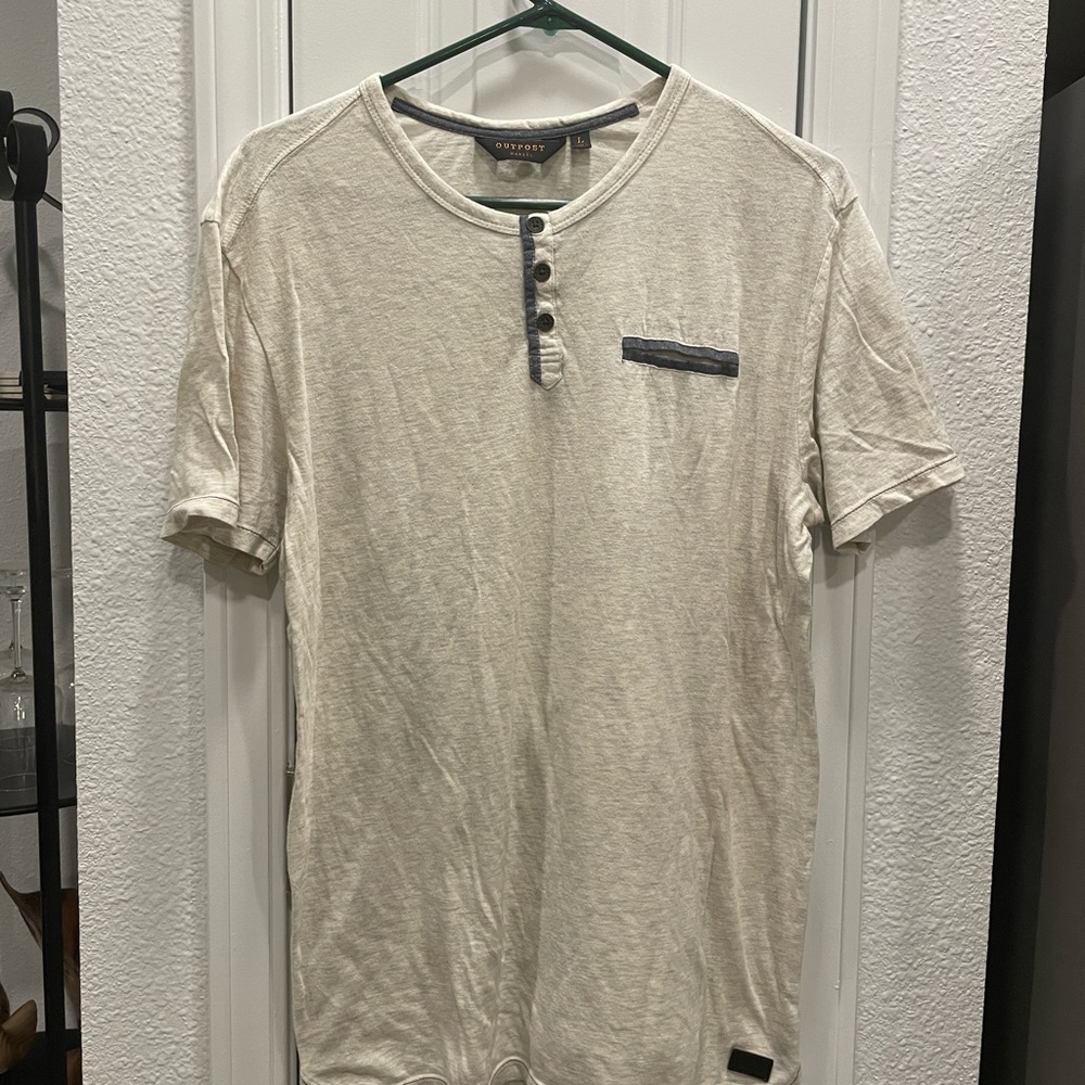 Outpost men’s 3 button soft t-shirt - SZ L